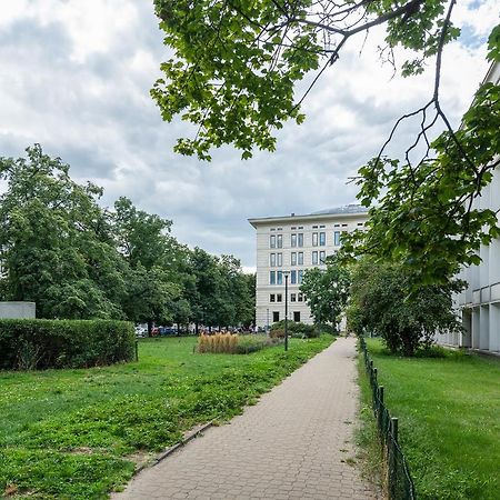 Wspolna 54A - Red - Good Apartments Varşova Dış mekan fotoğraf