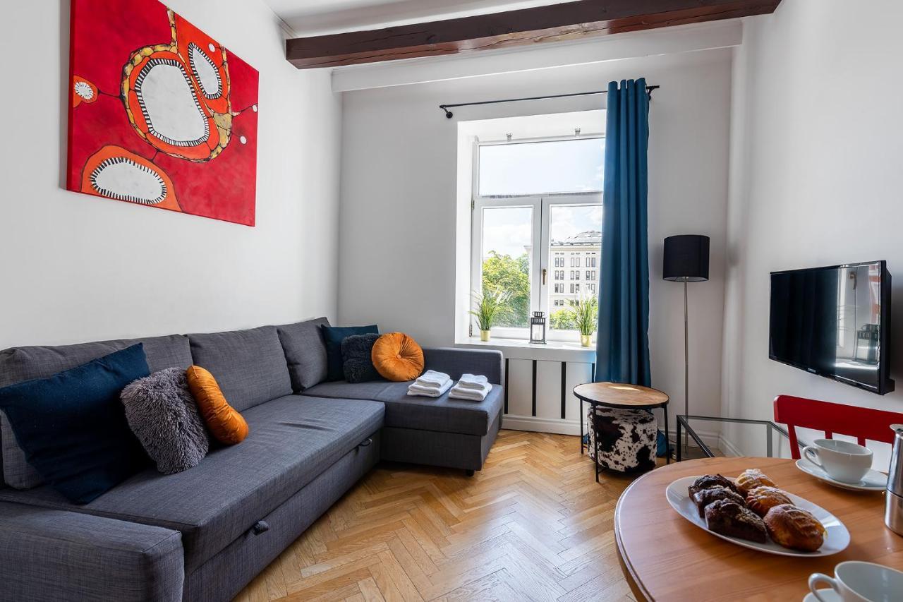 Wspolna 54A - Red - Good Apartments Varşova Dış mekan fotoğraf