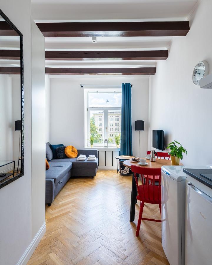 Wspolna 54A - Red - Good Apartments Varşova Dış mekan fotoğraf